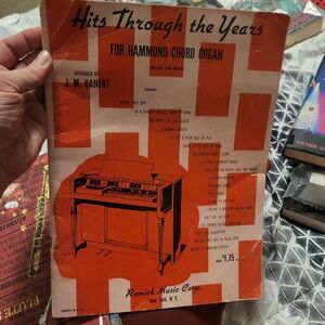 Hits Through the Years - for Hammond Chord Organ